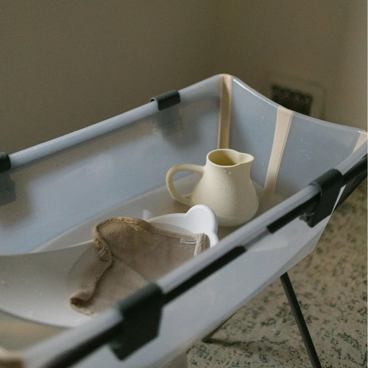 Foldable Baby Bath with Stand and Newborn Support