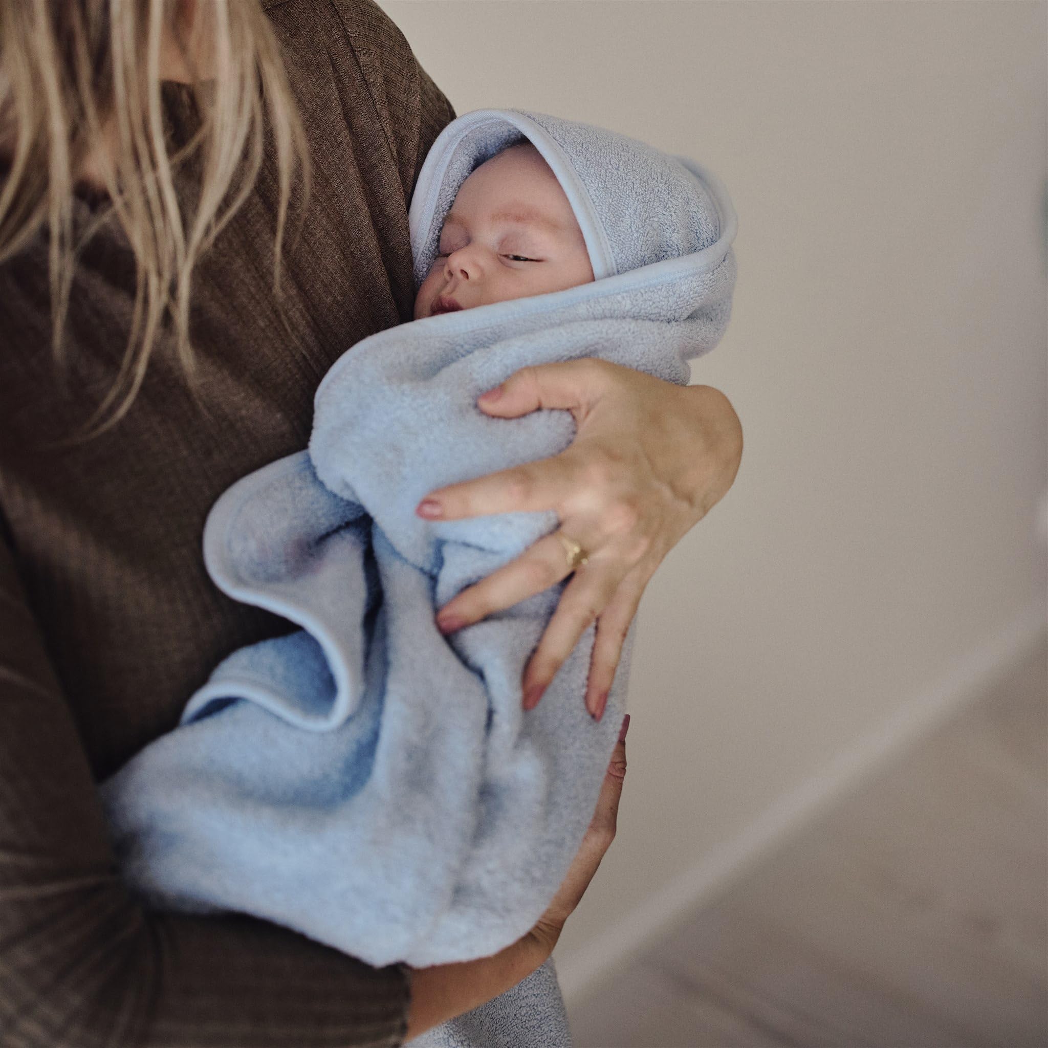 Organic Cotton Hooded Baby Bath Towel 32 x 32 Inch